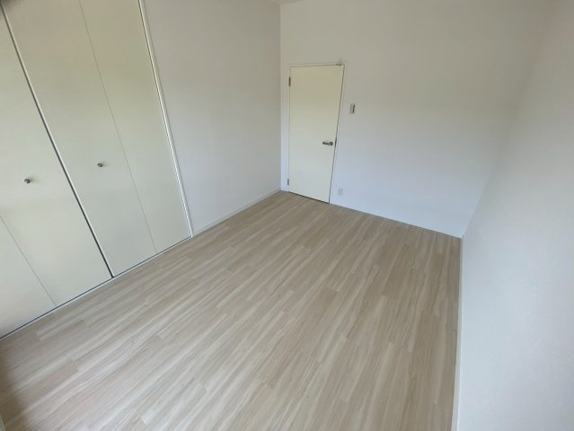 ヴィラ芦屋A棟の居間・リビング