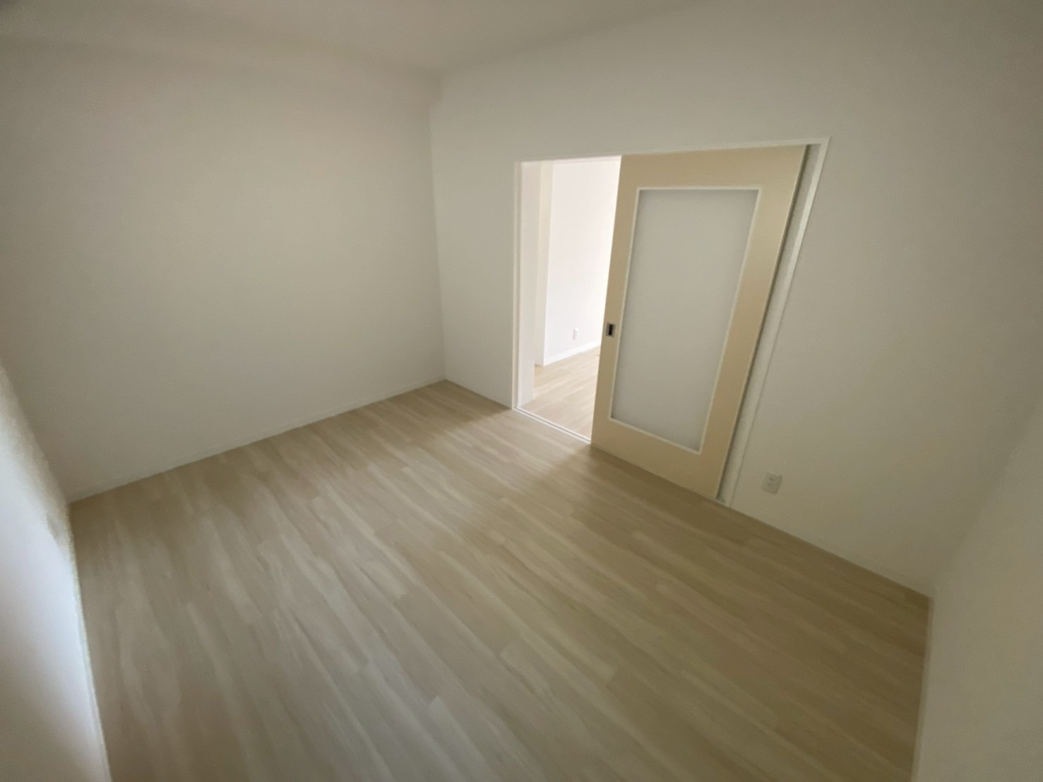 ヴィラ芦屋A棟の居間・リビング