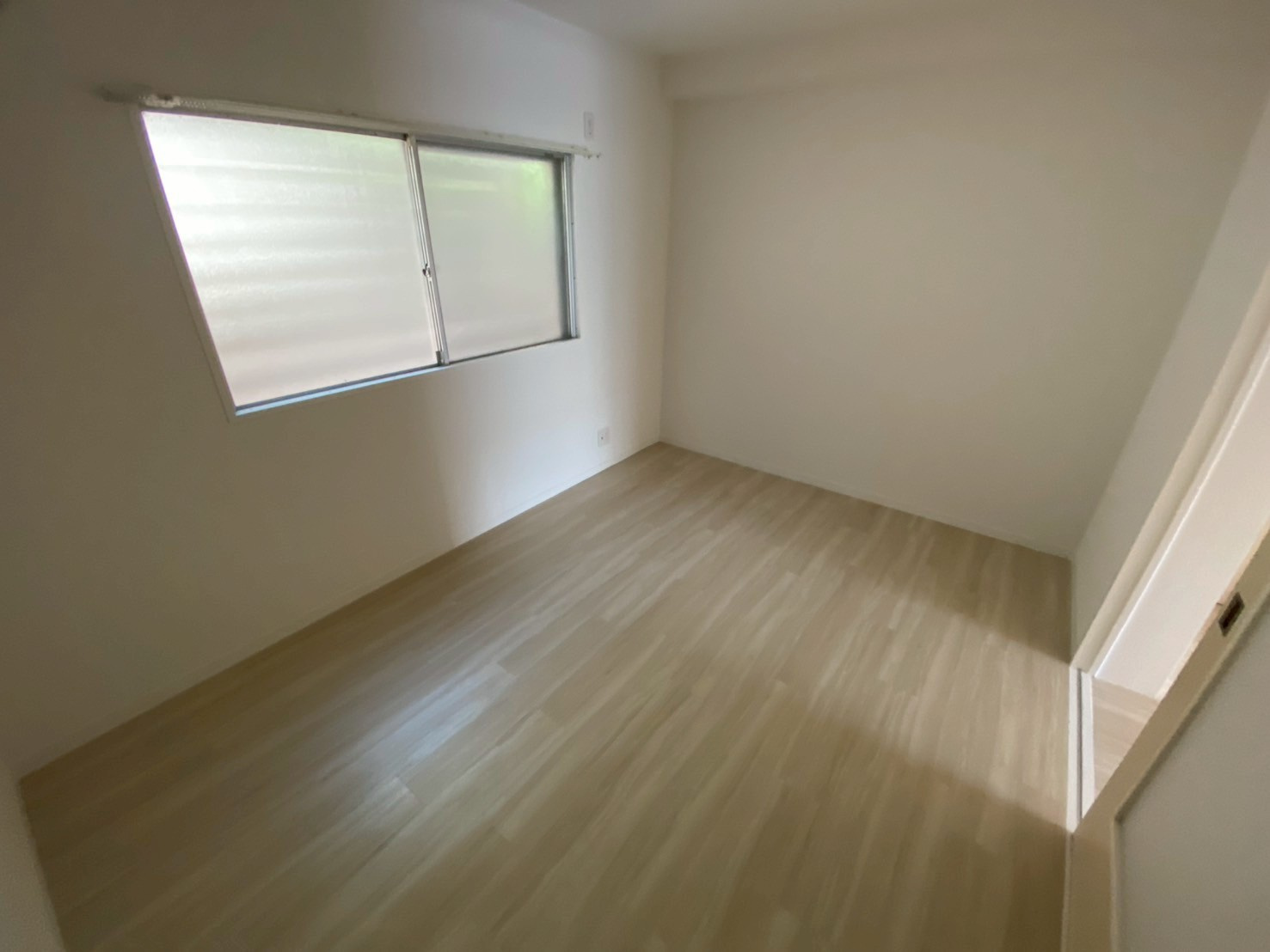 ヴィラ芦屋A棟の居間・リビング