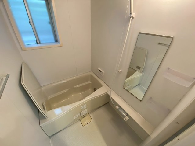 ヴィラ芦屋A棟の浴室