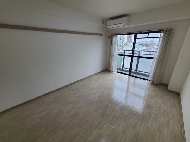 メゾンフレールの居間・リビング