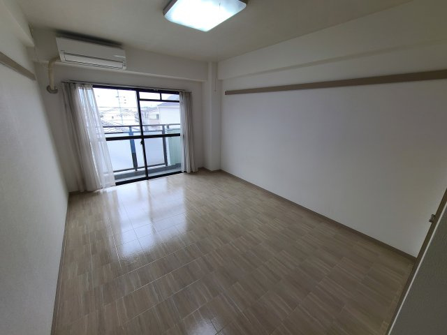 メゾンフレールの居間・リビング