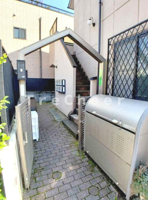 【エントランス】 | メゾンリーブル