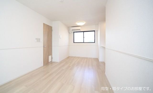 サンハイムの居間・リビング