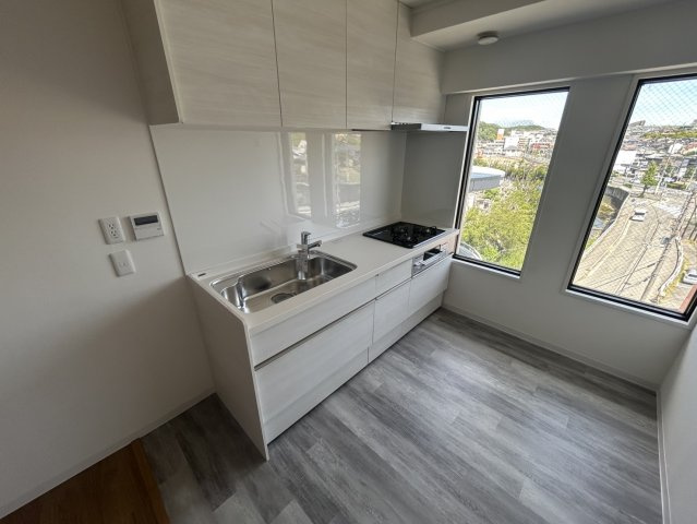 サンクレール本多聞のキッチン