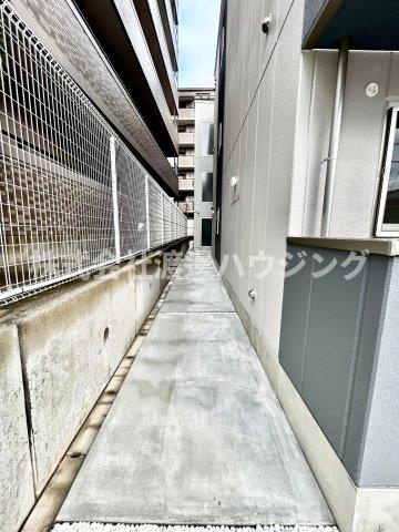 レジデンスデュオ江坂のエントランス