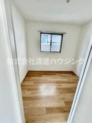 レジデンスデュオ江坂の洋室