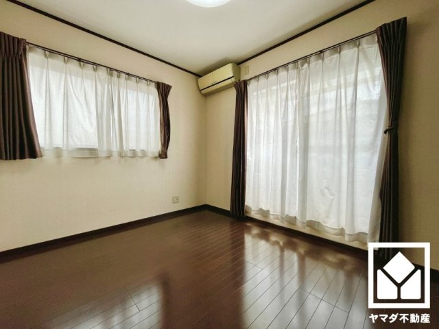 久御山町佐山北代の寝室