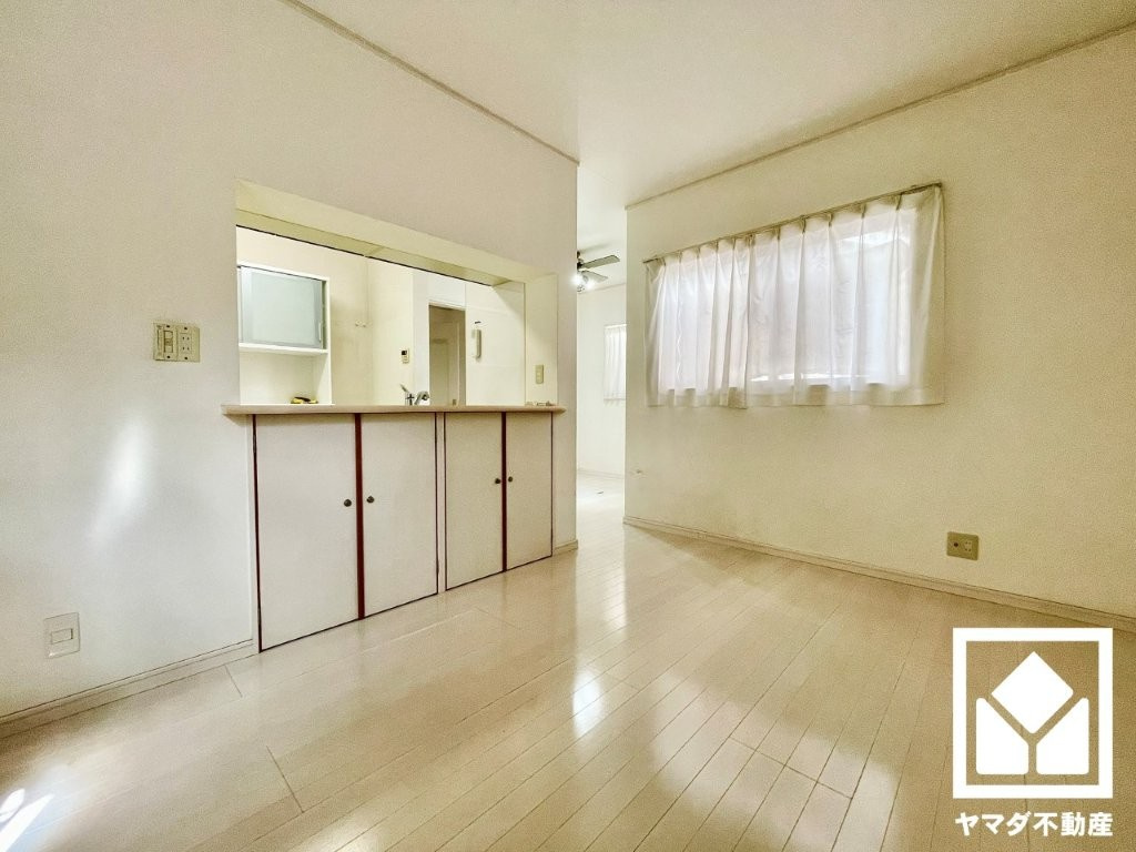 久御山町佐山北代の居間・リビング