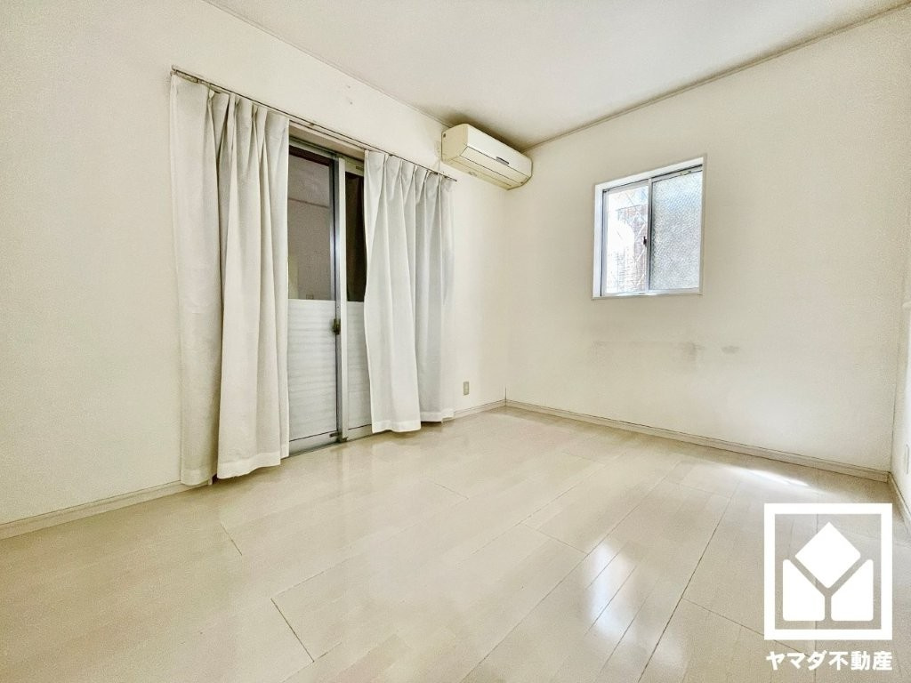 久御山町佐山北代の居間・リビング