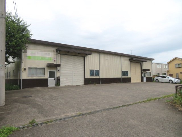 入間市大字野田の倉庫