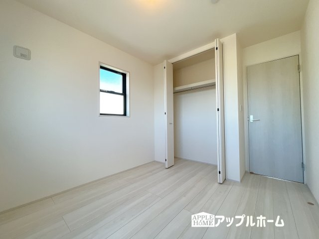 熊谷市石原1丁目　新築住宅の洋室|２階居室は全室収納あり！たっぷりある収納活用でお部屋もキレイを保てます♪