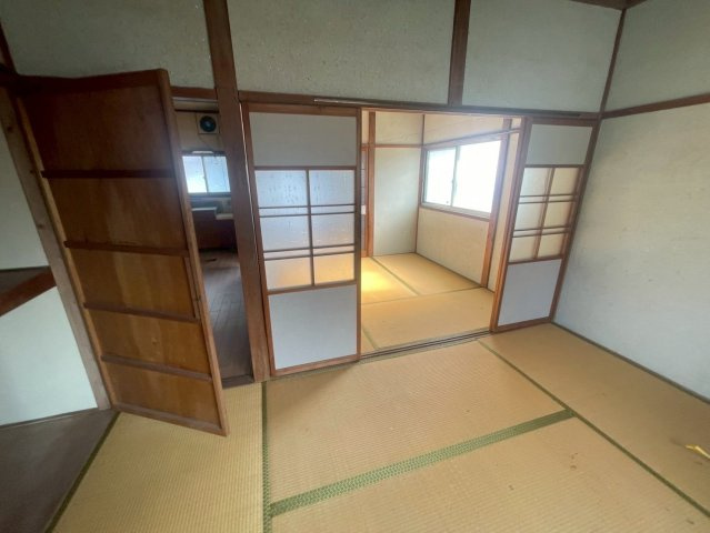 広島県安佐北区　1棟アパートの和室