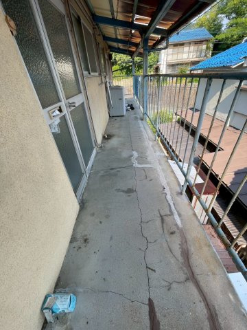 広島県安佐北区　1棟アパートのバルコニー