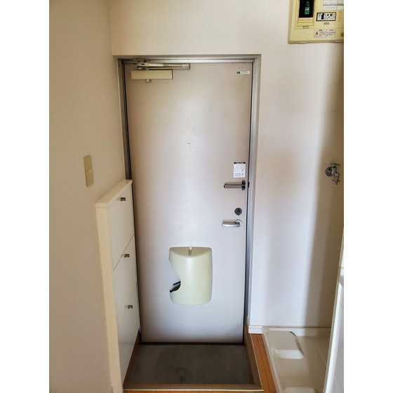 アルゴハイツ下山門の玄関