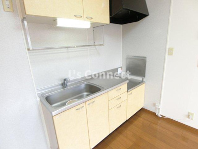 【キッチン】 | リビングタウン将監Ａ | ２口ガスコンロ設置可能なキッチン。