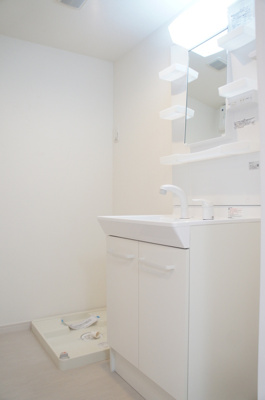 【洗面所】 | リブリ・ル リス