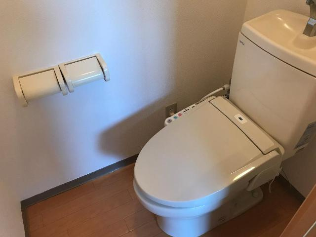 プリオール樹のトイレ|シャワー付トイレ