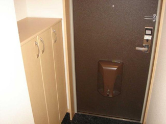 【玄関】 | ＲＵＩＮＳ・ＨＩＬＬ（ルインズ・ヒル） | 玄関