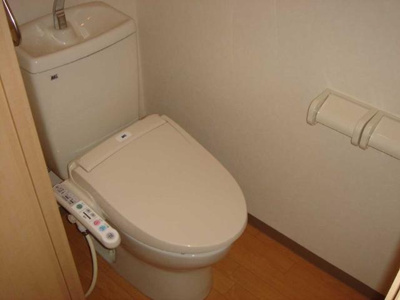 【トイレ】 | ＲＵＩＮＳ・ＨＩＬＬ（ルインズ・ヒル） | シャワー付トイレ