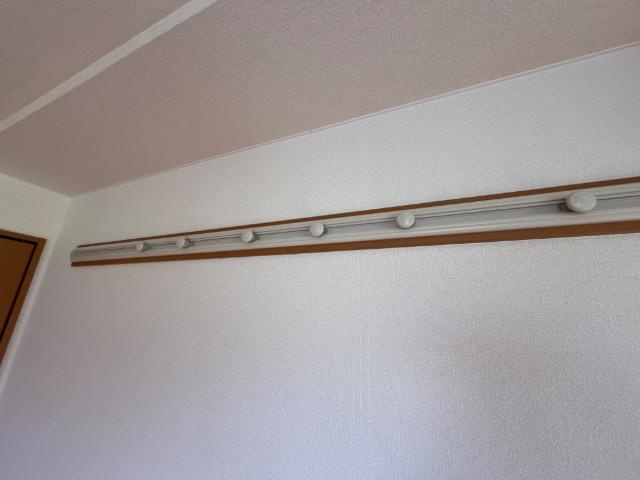 エクセルタウン蔵上Ⅱの設備|ハンガー掛け