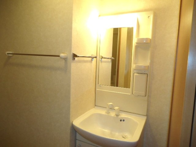 グリーンパークⅡの洗面所|洗髪洗面化粧台