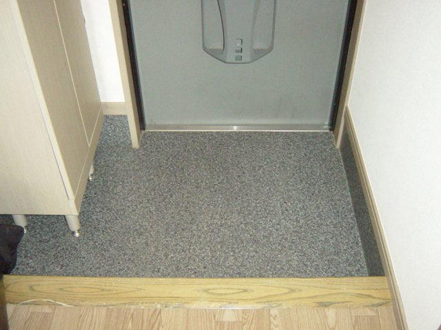 リバーサイド都の玄関|玄関