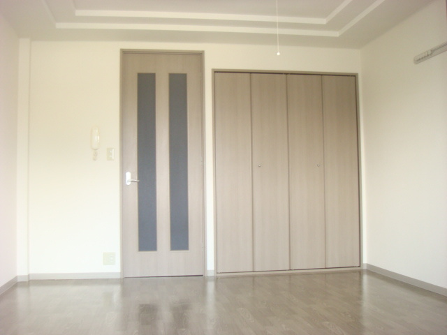 リバーサイド都の内装|洋室