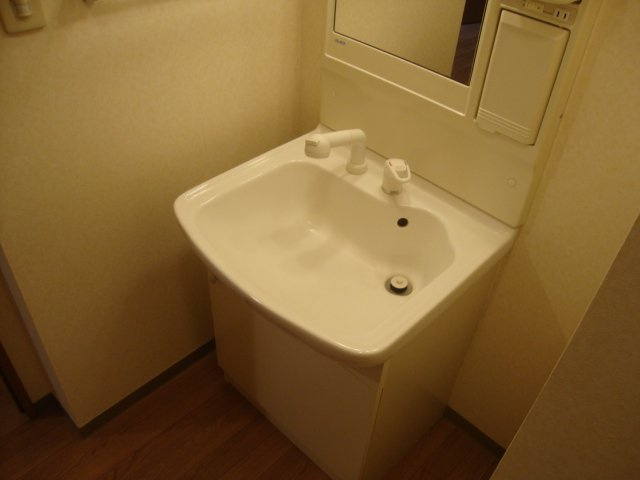 アプリコットの洗面所|洗髪洗面化粧台