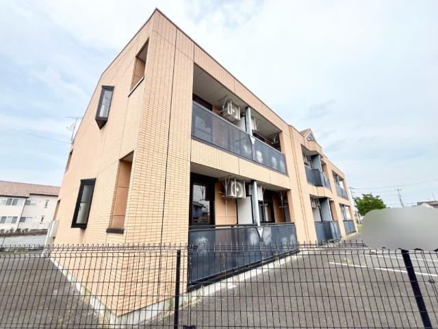 アランチーノの外観|外観写真（昼）