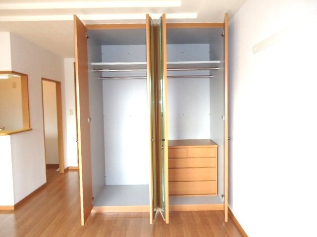 ベルヴェールの収納|クローゼット