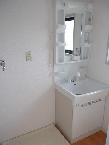 フォーラム'96 Cの洗面所