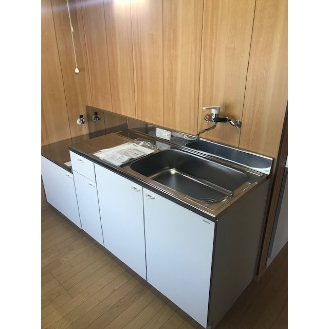 ノリタケ貸家Bのキッチン