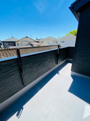 リナージュ/南区/御幸笛田/23-1期／1号棟のバルコニー