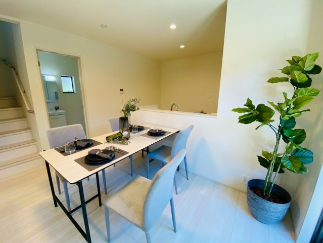 リナージュ/南区/御幸笛田/23-1期／1号棟のキッチン