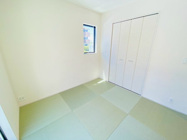 リナージュ/南区/御幸笛田/23-1期／1号棟の和室