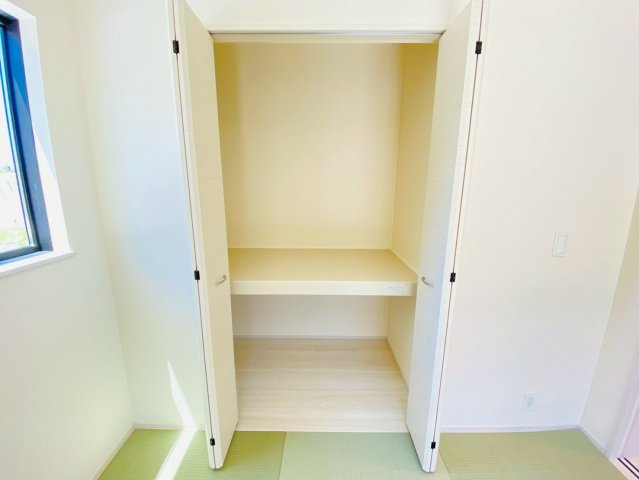 リナージュ/南区/御幸笛田/23-1期／1号棟の収納