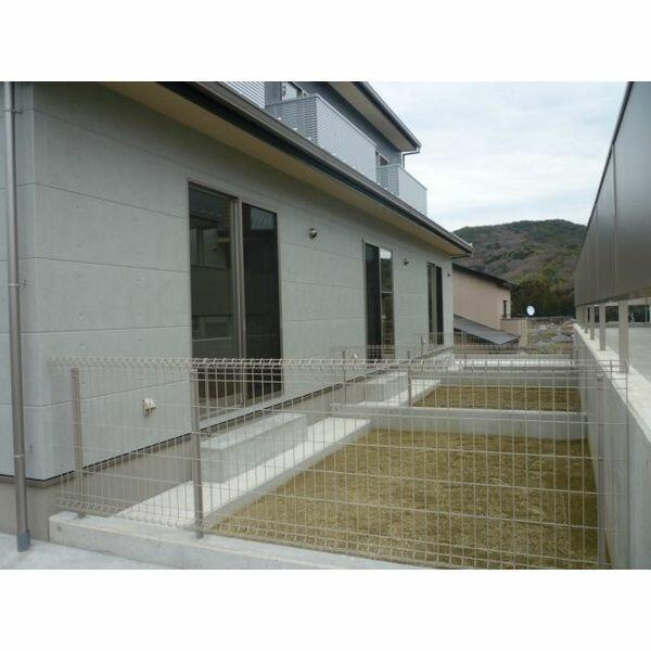 ＴＡＣＨＩＢＡＮＡ・Ｍ棟Ｙ棟の庭