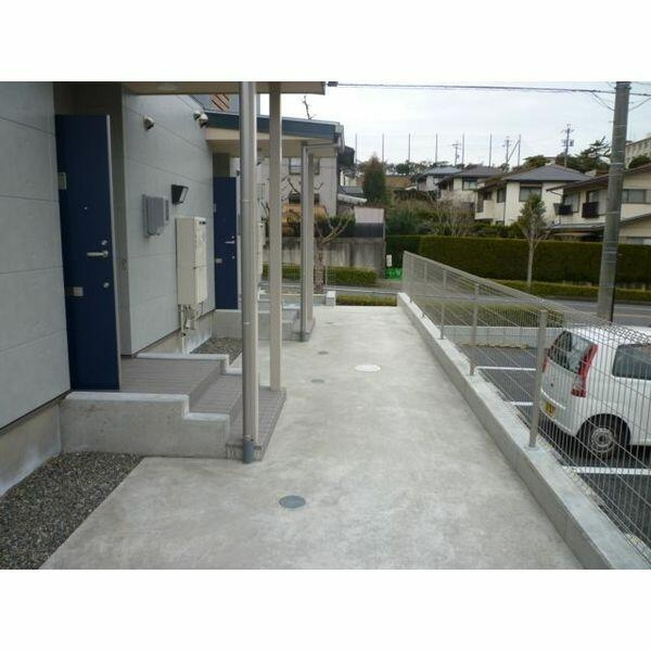 ＴＡＣＨＩＢＡＮＡ・Ｍ棟Ｙ棟のエントランス