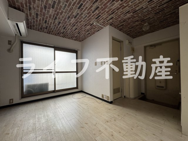 サニーマンションの居間・リビング|居間です