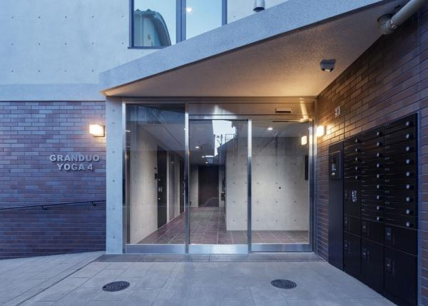 GranDuo用賀4のエントランス