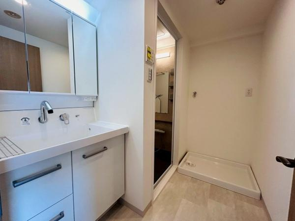 【独立洗面台】 | コート和泉府中セルカC棟　中古マンション