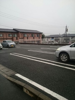 【駐車場】 | コリーヌＡ