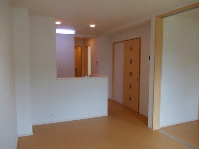 【居間・リビング】 | アルパイン | ゆったり過ごせるリビングです