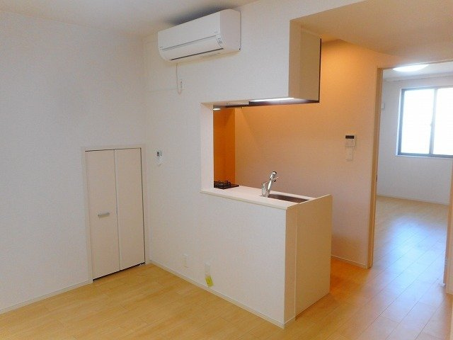 春風の居間・リビング