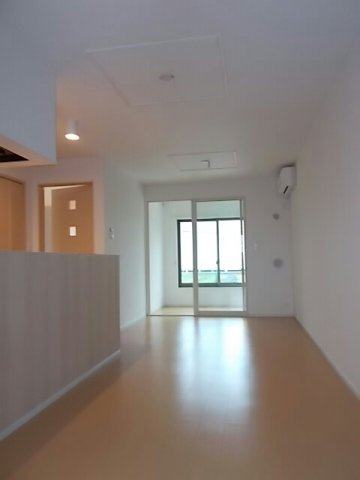 イースト　ワン　ハルズの居間・リビング