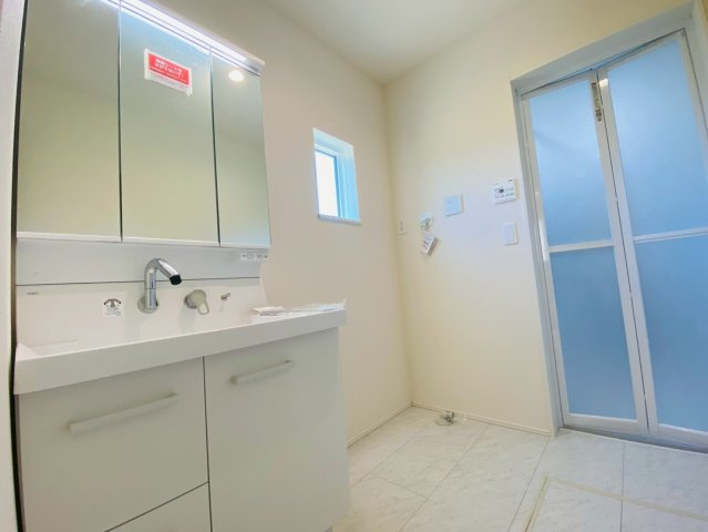 リナージュ/南区/御幸笛田1丁目/24-1期／1号棟の独立洗面台|御幸笛田新築完成しました☆即案内致可能☆当日の連絡も大歓迎☆