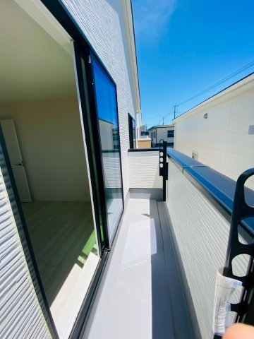 リナージュ/南区/御幸笛田1丁目/24-1期／1号棟のバルコニー|御幸笛田新築完成しました☆即案内致可能☆当日の連絡も大歓迎☆