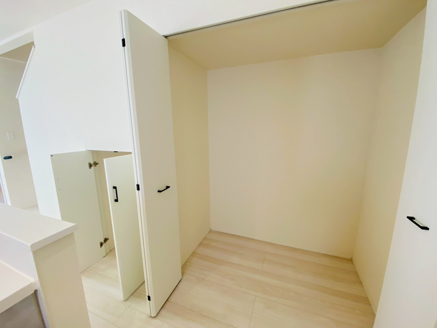 リナージュ/南区/御幸笛田1丁目/24-1期／1号棟の収納|御幸笛田新築完成しました☆即案内致可能☆当日の連絡も大歓迎☆