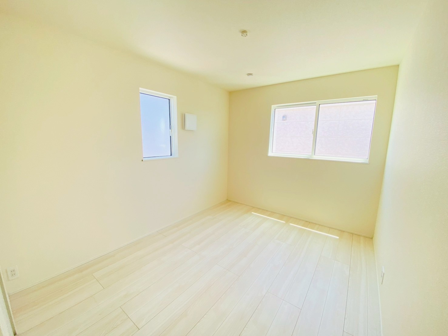 リナージュ/南区/御幸笛田1丁目/24-1期／1号棟の洋室|御幸笛田新築完成しました☆即案内致可能☆当日の連絡も大歓迎☆